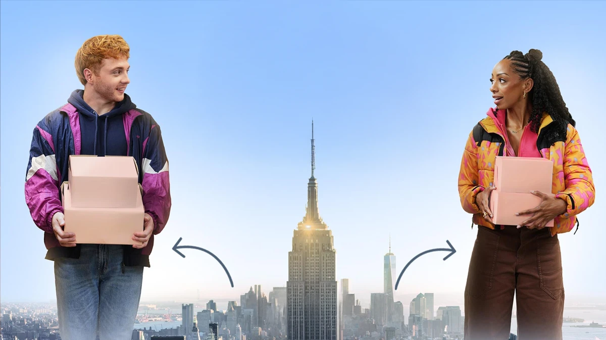 Two Strangers (Carry a Cake Across New York) Photo